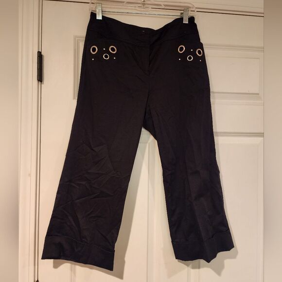 Essentials by A.B.S black and silver capris Pants Size 8 - Picture 1 of 4